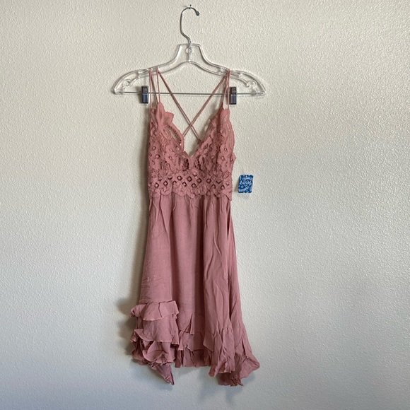 Free People Adella Slip Dress in Rose (Size XS) - Picture 3 of 11